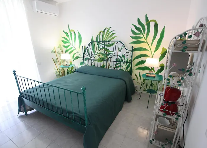 Bed & Breakfast Jungle 4*