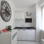 Jungle Bed & Breakfast