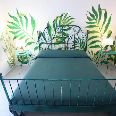 Jungle 4*